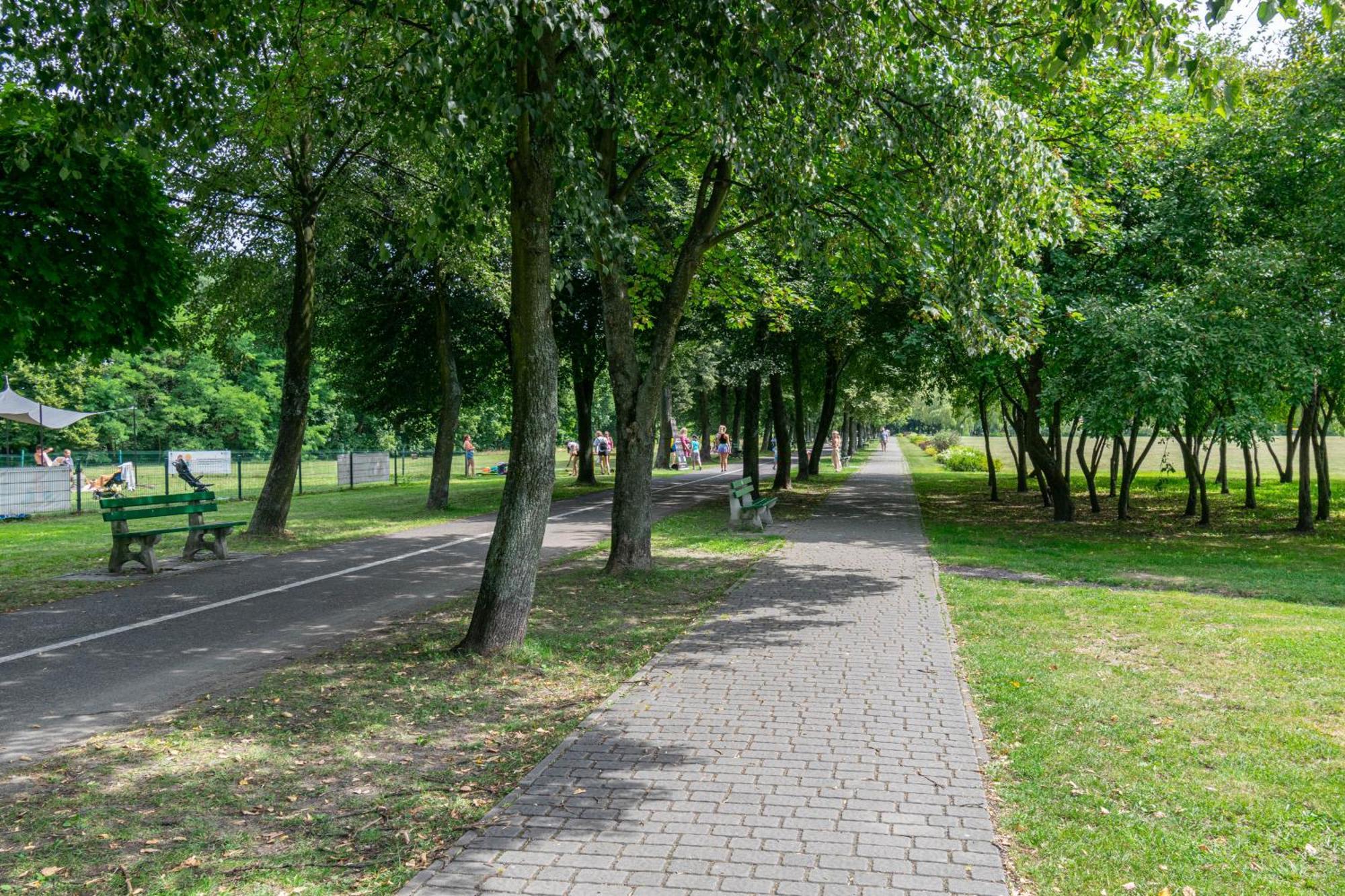 Oasis Trzy Stawy - Free Parking - Self Check-In Apartment Katowice Luaran gambar